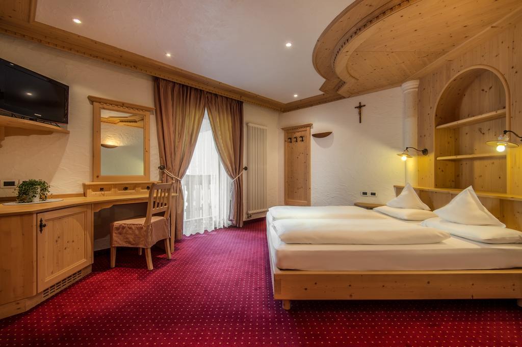 Hotel Gran Ciasa Colfosco Zewnętrze zdjęcie